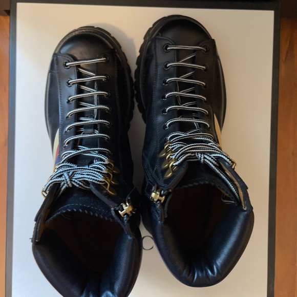 Gucci Mens horse calf lavaredo boots. - Picture 5 of 5
